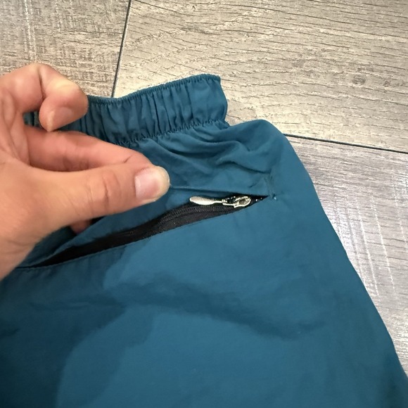 Vintage 90s REI Womens Large Teal Nylon Running/Swim Shorts Lined Athletic Hike - Picture 7 of 9